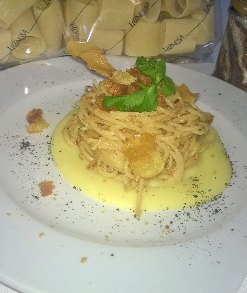 spaghettone atterrato intero