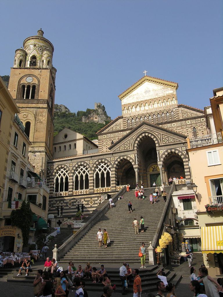 Amalfi Piazza del_Duomo