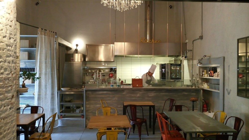 vista-cucina-su-sala-deposit0